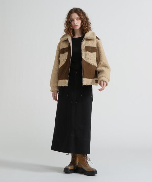 AVIREX(アヴィレックス)の「《直営店限定》BOA COMBI JACKET/ボアコンビジャケット(ブルゾン・レディース・ベージュ/チャコールグレー・M/S)」の19枚目の写真