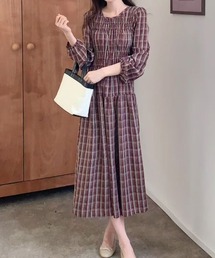 チェック柄シャーリングワンピース
