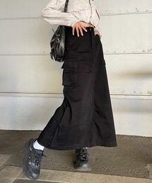 カーゴロングスカート
