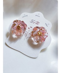 【YM】お花のレジンピアス　金アレ対応（MA）