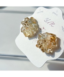 【YM】お花のレジンピアス　金アレ対応（MA）