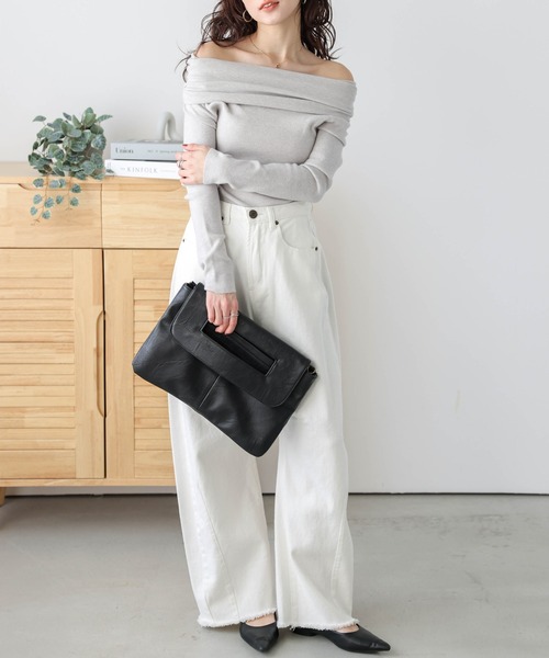 AMELY（エミリー）の「オフショルダーリブニットトップス（ニット/セーター・レディース・グレー/アイボリー/ブラック/オートミール・フリー）」の16枚目の写真