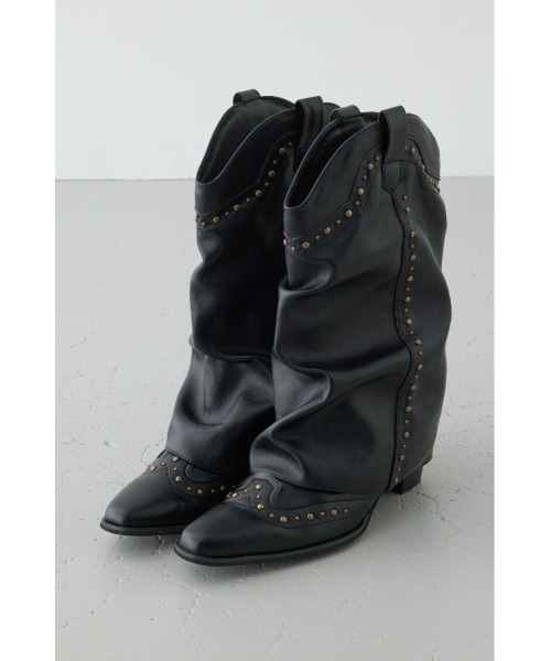 AZUL by moussy(アズールバイマウジー)の「スタッズカバーブーツ(ブーツ・レディース・ブラック・LARGE/MEDIUM/SMALL)」の1枚目の写真