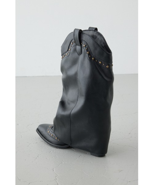 AZUL by moussy(アズールバイマウジー)の「スタッズカバーブーツ(ブーツ・レディース・ブラック・LARGE/MEDIUM/SMALL)」の9枚目の写真