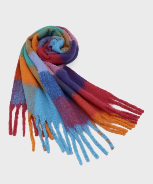 OPAQUE.CLIP(オペークドットクリップ)の「マルチカラーチェックボリュームストール(ストール/ショール・レディース・ピンク系6/ワイン系9/ダークブラウン系1/ブルー系1/グリーン系その他5・00)」の4枚目の写真