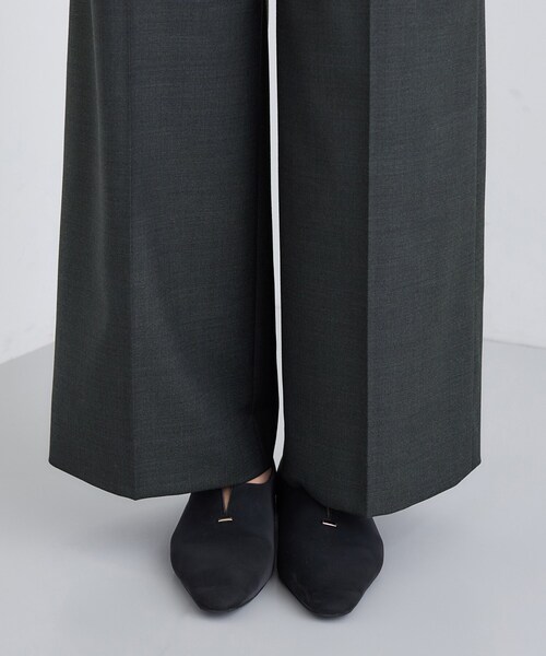 INDIVI(インディヴィ)の「【日本製/スーツ/通勤】シルクウールストレッチ ワイドパンツ(スーツパンツ・レディース・ネイビー/チャコール・05/13/15 /19/40/36/38)」の18枚目の写真