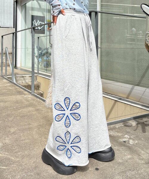 HELLO.SANFRANCISCO（ハローサンフランシスコ）の「★【HELLO.SANFRANCISCO/ハローサンフランシスコ】フラワーカットスウェットワイドパンツ（その他パンツ・レディース・グレー/ブラウン/パープル・MEDIUM/SMALL）」の21枚目の写真