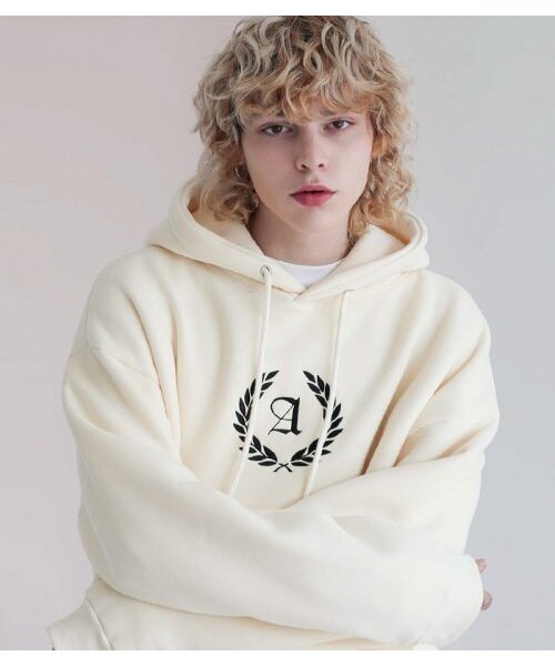 AVANDRESS(アバンドレス )の「IRON LAUREL OVERSIZED HOODIE BLACK(パーカー・メンズ・その他・3/2)」の2枚目の写真