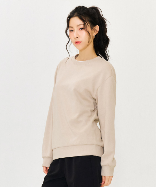 CHASECULT(チェイスカルト)の「ユニセックスエッセンシャルスウェットシャツ-ベージュ(スウェット・メンズ・ベージュ・95/105/90/100/110)」の4枚目の写真