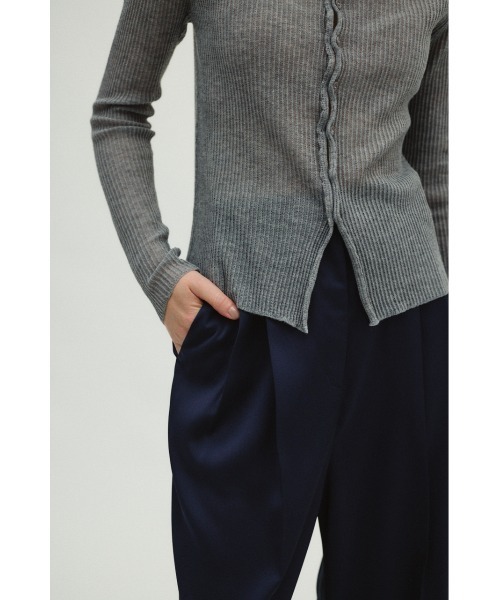 RIM.ARK（リムアーク）の「Sheer rib spring knit シアーリブスプリングニット（ニット/セーター・レディース・ベージュ/グレー/ブルー/ブラック・FREE）」の9枚目の写真