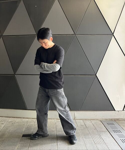 MUSINSA STANDARD（ムシンサスタンダード）の「[クールタンダード] リラックスフィットクルーネックTシャツ [ブラック]（Tシャツ/カットソー・メンズ・その他・SMALL/MEDIUM/LARGE/X-LARGE/XX-LARGE/XXX-LARGE）」の5枚目の写真
