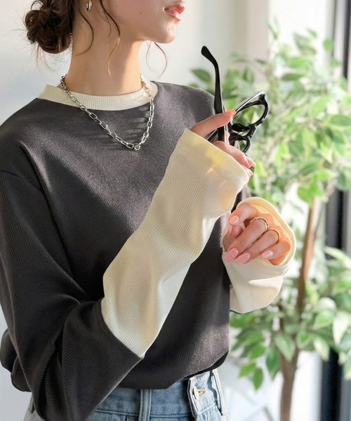 classicalelf(クラシカルエルフ)の「《9月上旬再入荷!予約受付中》レイヤード見えで仕上げる、きれいめモード。指穴(サムホール)付き袖配色切り替えテレコプルオーバー(長袖)(Tシャツ/カットソー・レディース・ブラウン/チャコール/グレー/アイボリー・X-LARGE/SMALL/MEDIUM/LARGE)」の17枚目の写真