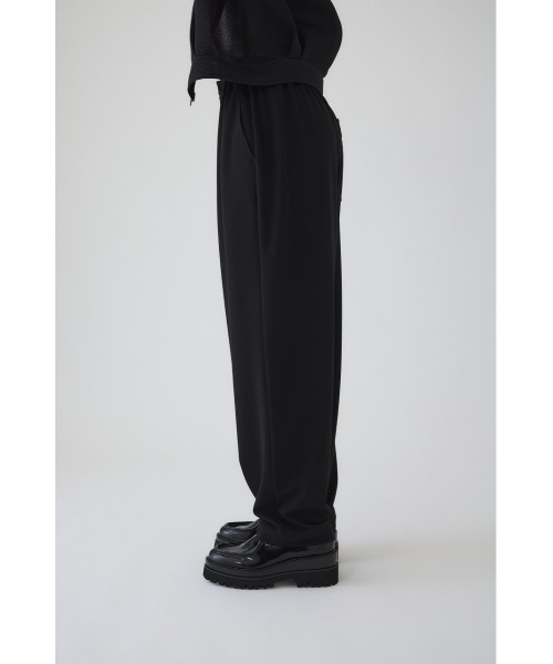 RIM.ARK（リムアーク）の「Mannish easy PT マニッシュイージーパンツ（スラックス・レディース・ダークネイビー/ブラック/チャコールグレー・38/36）」の4枚目の写真