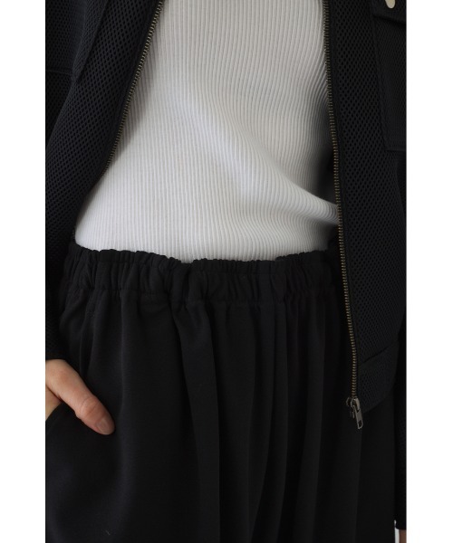 RIM.ARK（リムアーク）の「Mannish easy PT マニッシュイージーパンツ（スラックス・レディース・ダークネイビー/ブラック/チャコールグレー・38/36）」の6枚目の写真