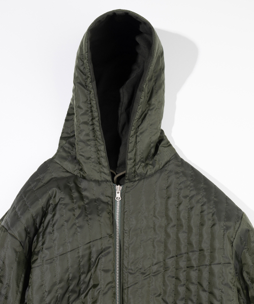 MASSNOUN(マスノウン)の「ピーチワークフードリバーシブルジャンパー MFFPD001-KK(パーカー・レディース・その他・LARGE/MEDIUM)」の15枚目の写真