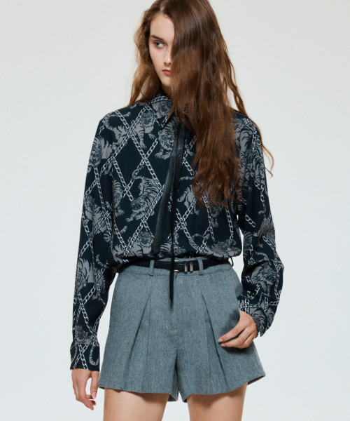 UNTAGE（アンテージ）の「トラプリントシャツ[ブラック(ユニセックス)]_UTS-FS19（シャツ/ブラウス・メンズ・その他・MEDIUM/LARGE）」の4枚目の写真