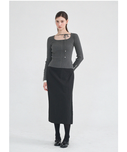 MICANE(ミケーネ)の「コラレイヤードニット(ニット/セーター・レディース・クリーム/ダークグレー・MEDIUM/LARGE/X-LARGE/SMALL)」の3枚目の写真