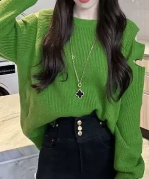 SPIGA（スピーガ）の「肌見せｵﾌｼｮﾙ風ﾆｯﾄ（ニット/セーター・レディース・グリーン/ホワイト/ブラック/グレー/レッド/ピンク・FREE）」の4枚目の写真