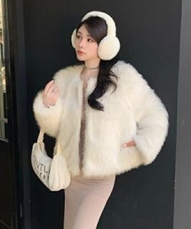 ノーカラージャケット（ホワイト/白色系・ショート丈）ファッション