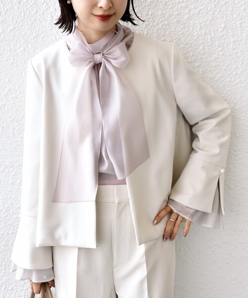 SHIPS（シップス）の「ダブル クロス 重ね袖 ノーカラー ジャケット（セレモニー対応可）（ノーカラージャケット・レディース・ネイビー/オフホワイト・36/38/40）」の17枚目の写真