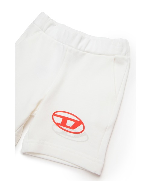 DIESEL(ディーゼル)の「ベビー ショートパンツ PVALESHORTB(スウェットパンツ・キッズ・カーキ/オフホワイト・12M/18M/24M/36M)」の4枚目の写真