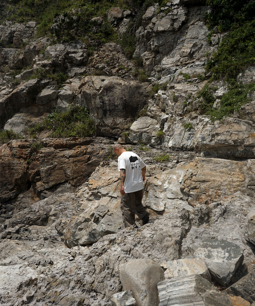WHILE（ワイル）の「山シリーズTシャツ(IVORY)（Tシャツ/カットソー・レディース・その他・MEDIUM/X-LARGE/LARGE）」の9枚目の写真