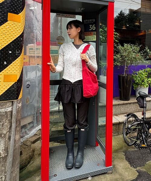 FASCIERA（ファシエラ）の「男女共用ルーズフィットキャンバスショルダーバッグ_リブラ07（ショルダーバッグ・メンズ・ブラック/レッド/グリーン・FREE）」の10枚目の写真