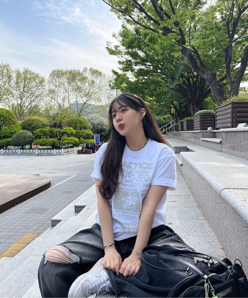 DEFYCLUBROBBERS(ディファイクラブロバース)の「ルーティン ホワイト グレー(Tシャツ)(Tシャツ/カットソー・レディース・その他・MEDIUM/LARGE)」の6枚目の写真