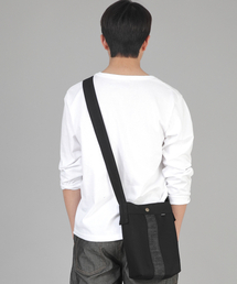 SAINTCREW（セントクルー）の「Boldline M size cross bag LMC-128 black denim black（メッセンジャーバッグ）」
