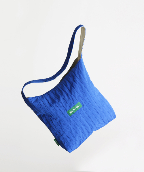 GREEN STUFF(グリーンスタッフ)の「seem full bag 62 - volume line blue(ショルダーバッグ・レディース・その他・FREE)」の4枚目の写真