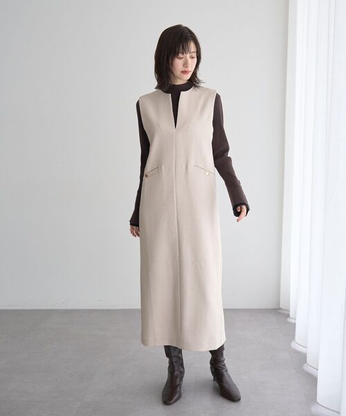 YECCA VECCA(イェッカヴェッカ)の「キーネックジャンスカ(ジャンパースカート・レディース・ブラック/ライトベージュ/その他6・FREE)」の4枚目の写真