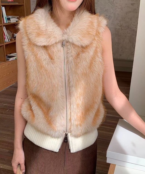 AsRiRe(アスリレイ)の「25aw 袖取り外し/2WAYフェイクファーニットカーディガン(カーディガン/ボレロ・レディース・ブラック/アイボリー/グレー・M)」の12枚目の写真