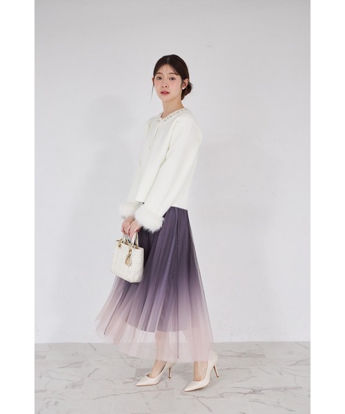 tocco closet(トッコ クローゼット)の「【ZOZO限定】ファー付きパールビジュー装飾シャギーニットジャケット(ノーカラージャケット・レディース・ホワイト/ブラック・M)」の3枚目の写真