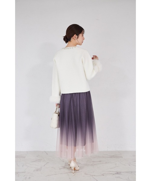 tocco closet(トッコ クローゼット)の「【ZOZO限定】ファー付きパールビジュー装飾シャギーニットジャケット(ノーカラージャケット・レディース・ホワイト/ブラック・M)」の5枚目の写真