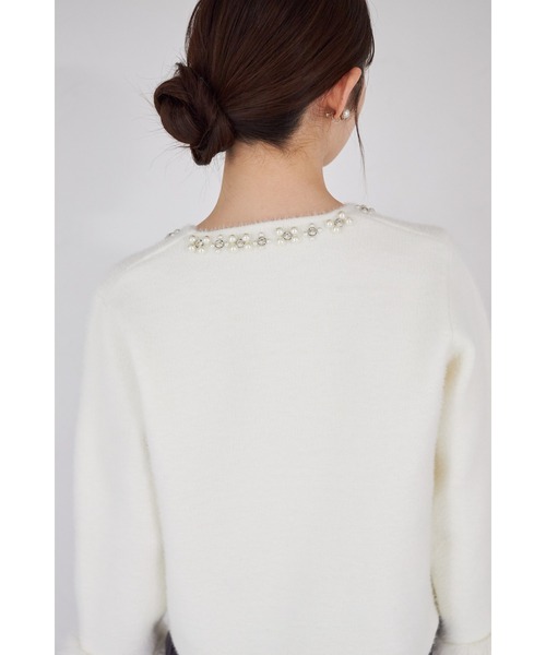 tocco closet(トッコ クローゼット)の「【ZOZO限定】ファー付きパールビジュー装飾シャギーニットジャケット(ノーカラージャケット・レディース・ホワイト/ブラック・M)」の10枚目の写真