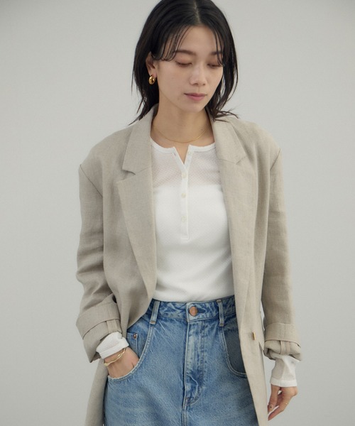 SALON adam et rope'(サロン アダム エ ロペ)の「鹿の子フライスヘンリーネックプルオーバー(Tシャツ/カットソー・レディース・ブラック/サックスブルー/オフホワイト・FREE)」の13枚目の写真