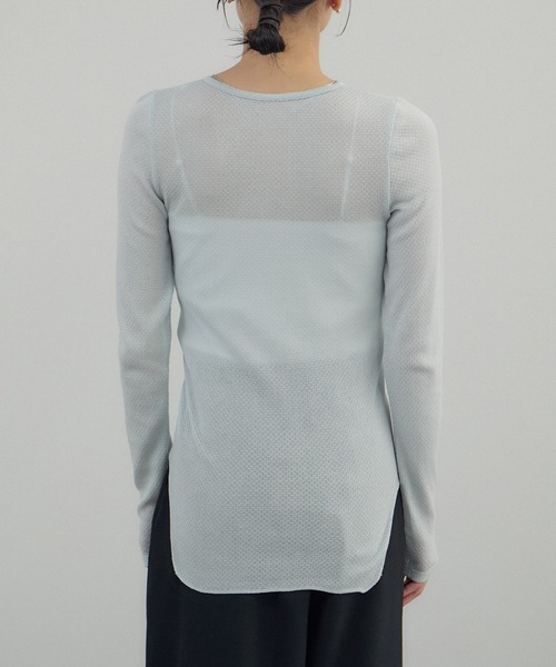 SALON adam et rope'(サロン アダム エ ロペ)の「鹿の子フライスヘンリーネックプルオーバー(Tシャツ/カットソー・レディース・ブラック/サックスブルー/オフホワイト・FREE)」の22枚目の写真