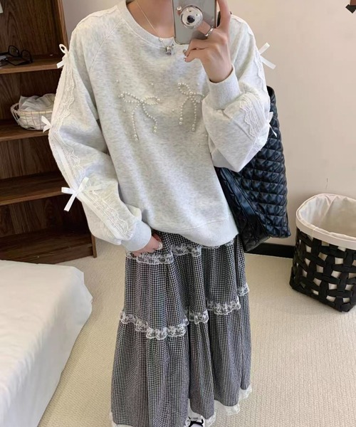 GEMEDA(ジェメダ)の「レース×リボン装飾パールボウスウェット(スウェット・レディース・ネイビー/グレー・M)」の12枚目の写真