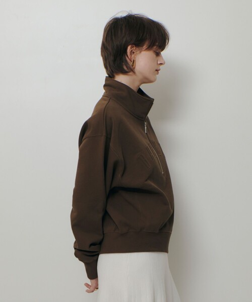 allureville(アルアバイル)の「ハーフジップ刺繍プルオーバー(Tシャツ/カットソー・レディース・アイボリー/カーキ・2)」の13枚目の写真