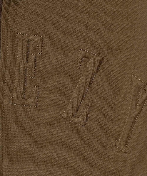 allureville(アルアバイル)の「ハーフジップ刺繍プルオーバー(Tシャツ/カットソー・レディース・アイボリー/カーキ・2)」の22枚目の写真