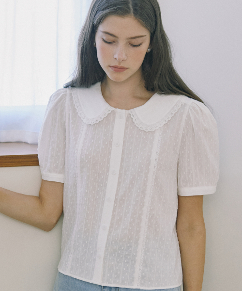 NONLOCAL(ノンローカル)の「Textured Ruffle Collar Blouse - Ivory(シャツ/ブラウス・レディース・その他・FREE)」の1枚目の写真
