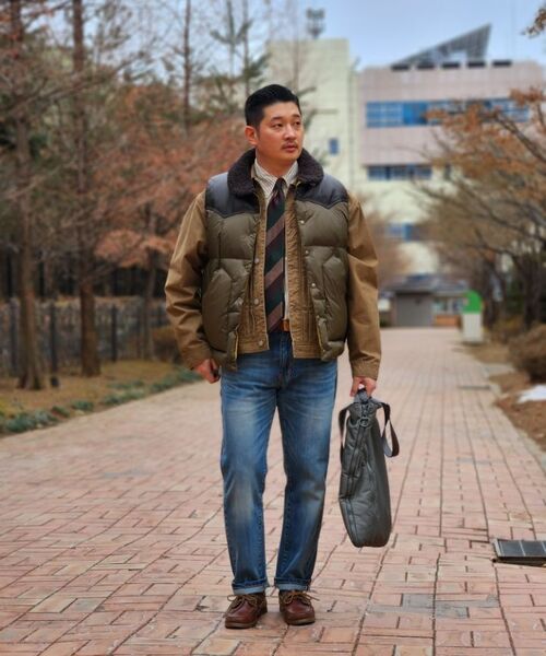 PENFIELD（ペンフィールド）の「1975 ウォッシュドセルビッジテーパードジンスカイブルー_FR1WP01U（デニムパンツ・メンズ・スカイブルー・FREE）」の4枚目の写真