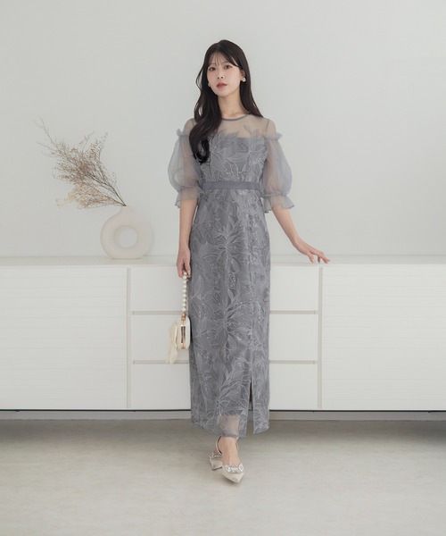 Leja(レジャ)の「【LEJA】リーフスパンコールチュールパフスリーブIラインワンピースオケージョンドレス(ドレス・レディース・グレー/ブラック・MEDIUM/SMALL)」の22枚目の写真