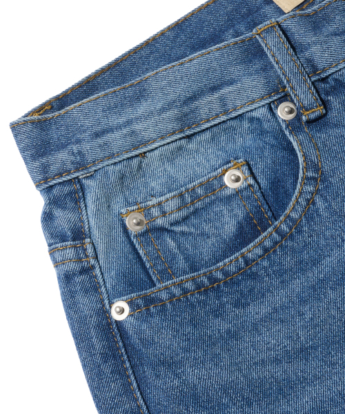 CARGOBROS FOR WOMAN(カーゴブロスフォーウィメン)の「エアテクスチャーワイドバミューダデニムパンツ(中青)(その他パンツ・レディース・その他・SMALL/MEDIUM/LARGE)」の4枚目の写真