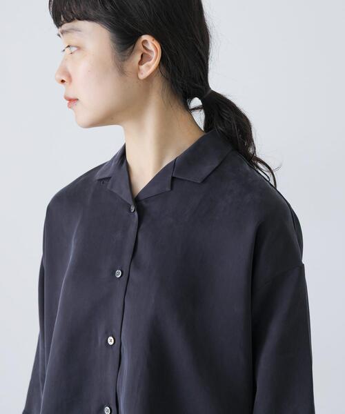 かぐれ（カグレ）の「キュプラオープンカラーシャツ（シャツ/ブラウス・レディース・ネイビー/ブラック・FREE）」の18枚目の写真