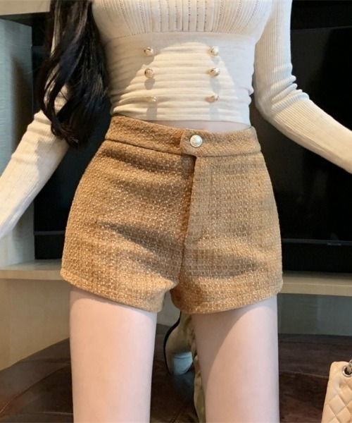 おしゃれスタ(オシャレスタ)の「きれいめツイードショートパンツ(その他パンツ・レディース・ブラック/ホワイト/キャメル/レッド・S/M/L)」の17枚目の写真