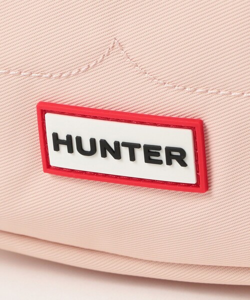 HUNTER（ハンター）の「【WEB限定】HUNTER / ナイロン ミニ ホーボー（ショルダーバッグ・レディース・オフホワイト/ブラック・ONE SIZE）」の8枚目の写真