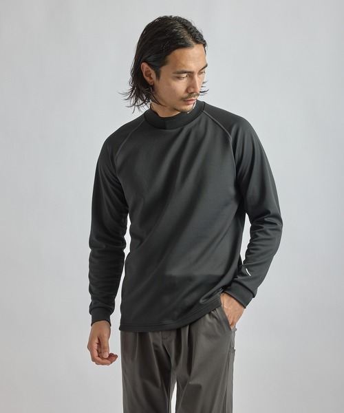 Saturdays Golf(サタデーズゴルフ)の「LS Mock Neck Shirt(Tシャツ/カットソー・メンズ・ホワイト/ブラック・XL/S/M/L)」の2枚目の写真