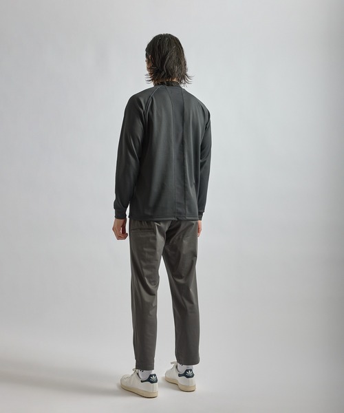 Saturdays Golf(サタデーズゴルフ)の「LS Mock Neck Shirt(Tシャツ/カットソー・メンズ・ホワイト/ブラック・XL/S/M/L)」の7枚目の写真