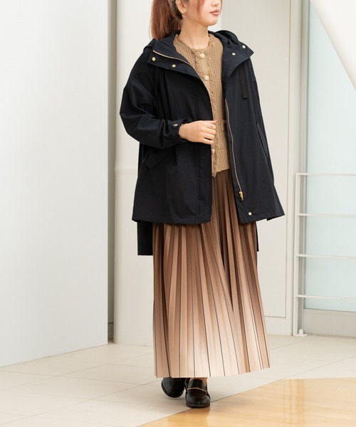 STRAWBERRY-FIELDS（ストロベリーフィールズ）の「2wayサーブルクロス撥水（マウンテンパーカー・レディース・ネイビー/ブラウン/サックスブルー・2）」の2枚目の写真